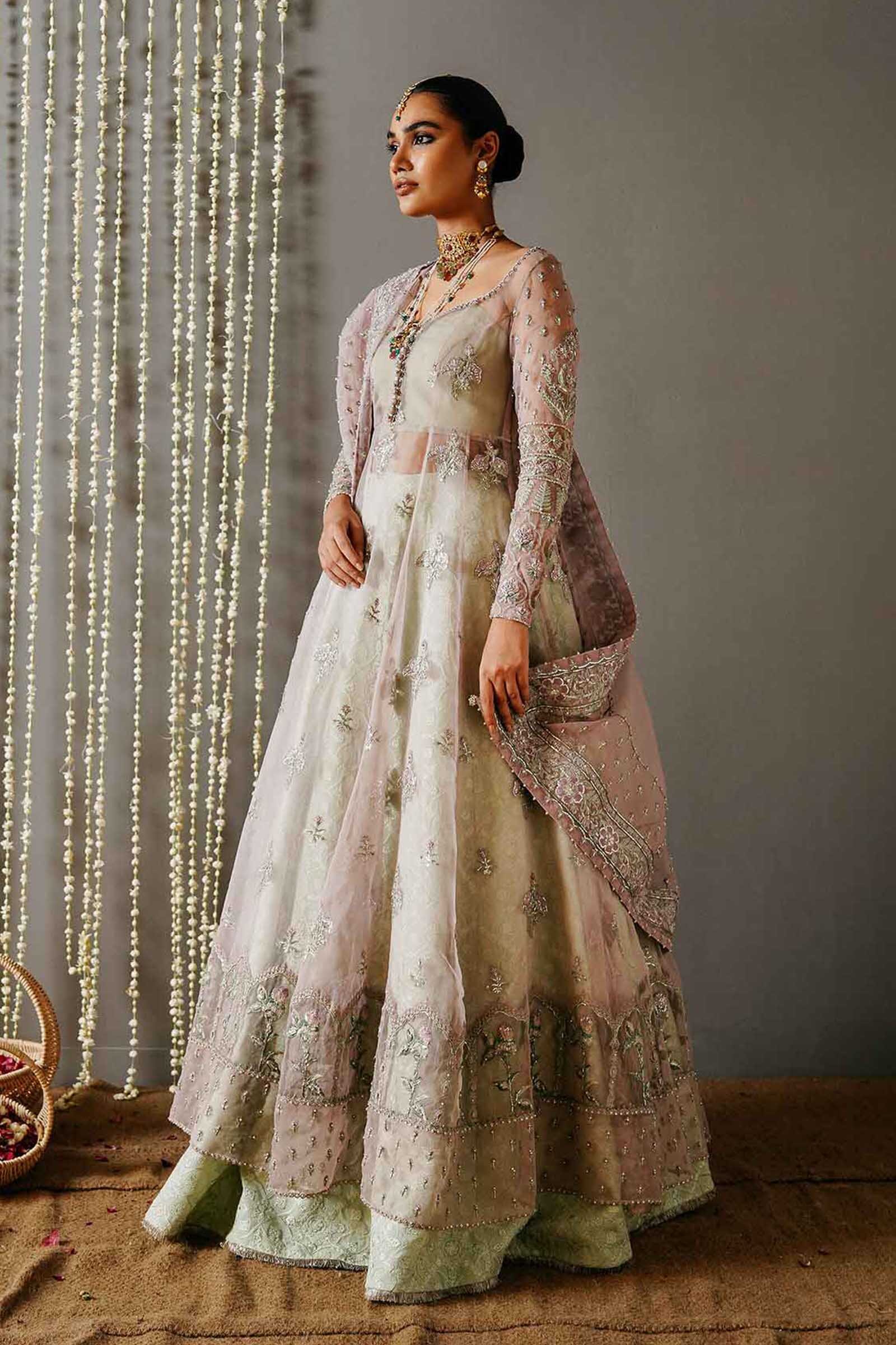 PakistaniSalwarKameez